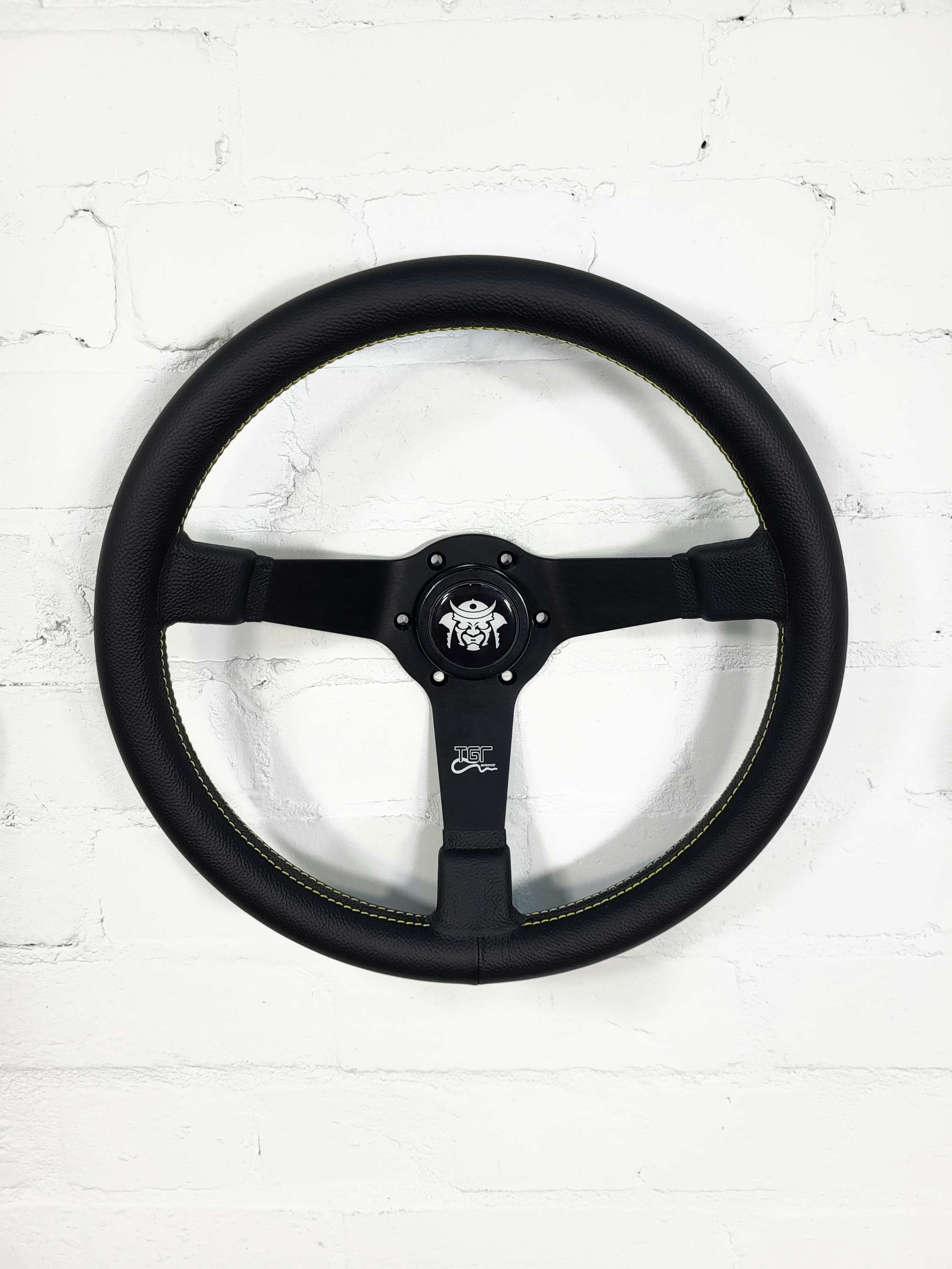 Italian Flat Spoked Dished Steering Wheel 350mm