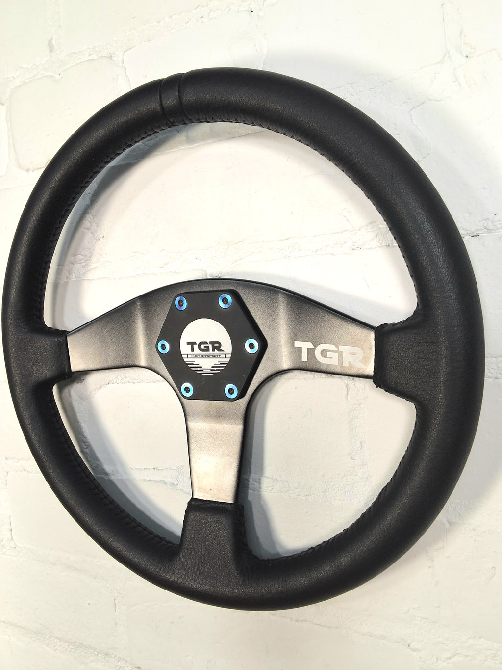 Flat Spoke Steering Wheel