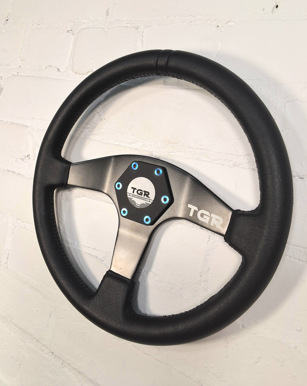 Flat Spoke Steering Wheel