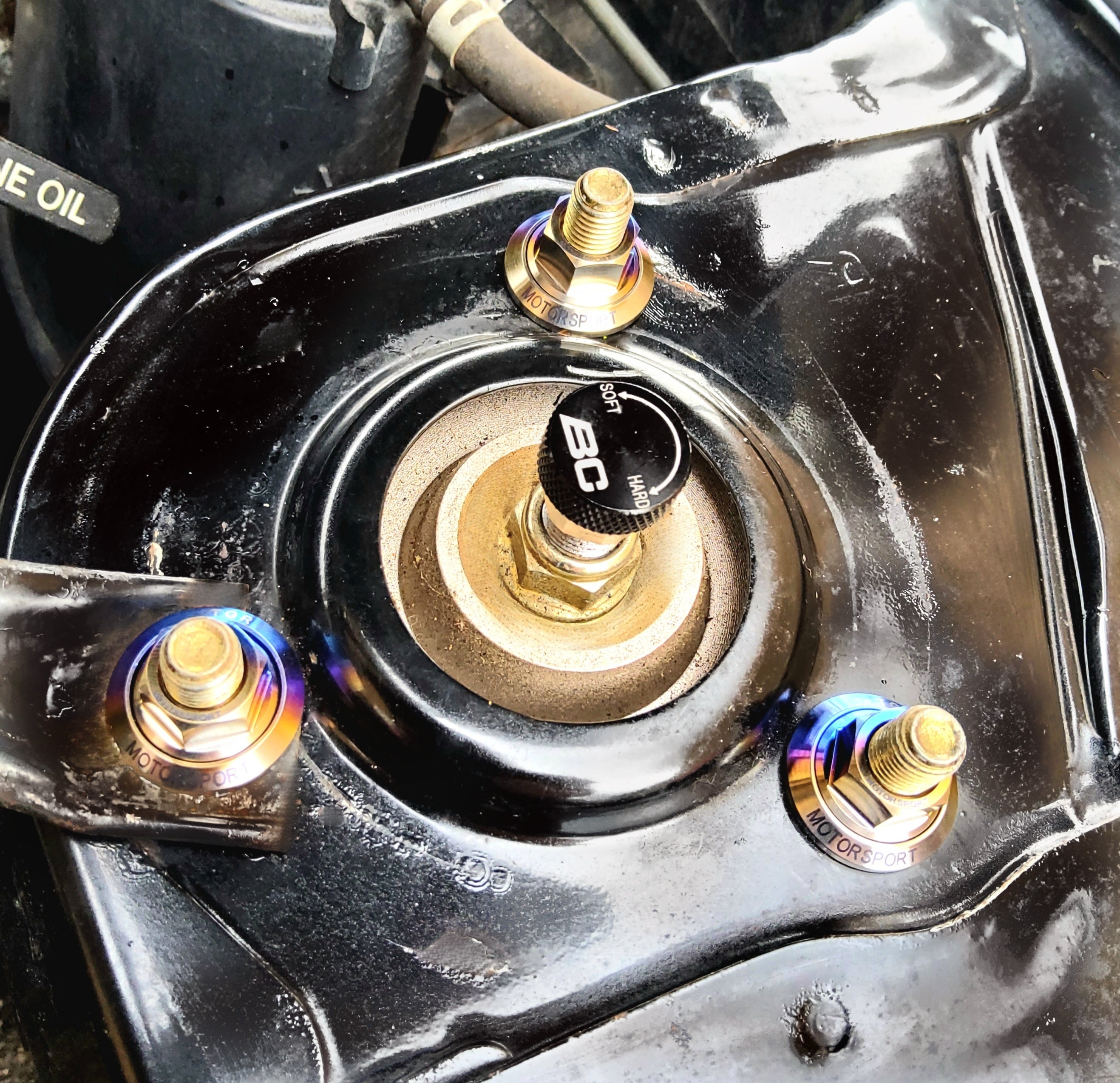 TGR Titanium Suspension Top Washer & Nut M10